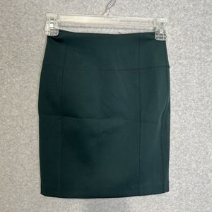 Lululemon Athletica Women Green Elastic Waist Pull-On Mini Straight Skirt Size 2